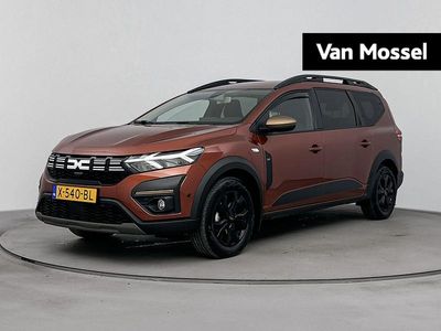 Bruin Gebruikt 2023 Dacia Jogger Extreme MPV | € 25.935 (Goede deal)