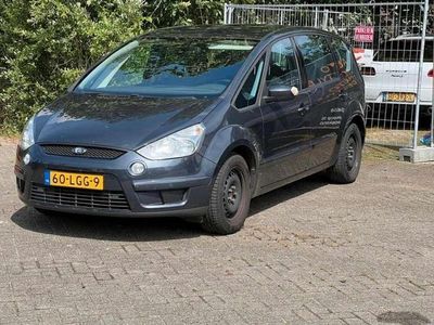 Occasion Ford S-MAX Trend 145 PK (106 kW) 2010 Grijs MPV