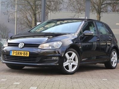 Zwart Gebruikt 2013 VW Golf VII Comfortline Hatchback | € 5.995 (Iets duurder)