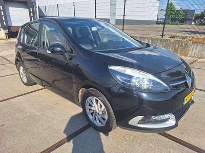Zwart Occasion 2014 Renault Scénic Expression MPV | € 4.150
