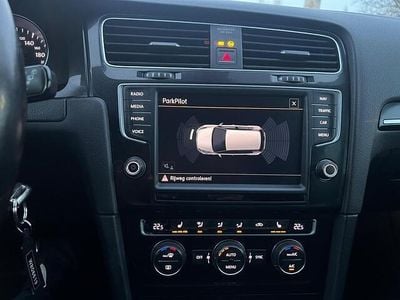 Wit Gebruikt 2015 VW Golf VII GTE Hatchback | € 12.950 (Eerlijke prijs)