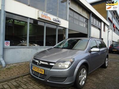 Grijs Gebruikt 2006 Opel Astra Enjoy Stationwagen | € 1.950 (Eerlijke prijs)