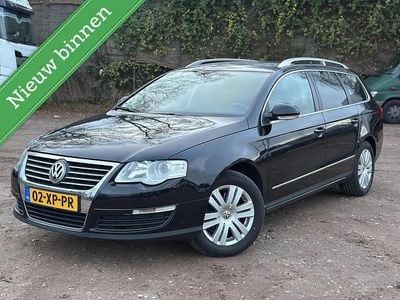 Zwart Gebruikt 2007 VW Passat Highline Stationwagen | € 2.399 (Eerlijke prijs)
