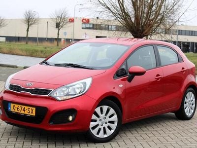 Occasion Kia Rio Comfort 86 PK (63 kW) 2012 Rood Hatchback