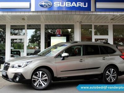 tweedehands Subaru Outback 2.5 CVT Premium * Trekhaak * Navigatie