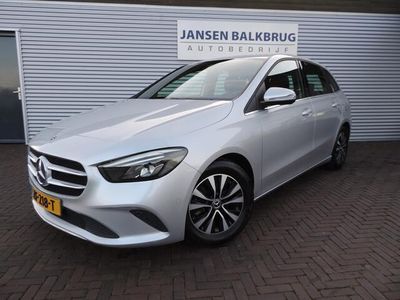 tweedehands Mercedes B180 Business Solution lage km