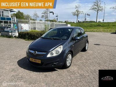 tweedehands Opel Corsa 1.2-16V Business