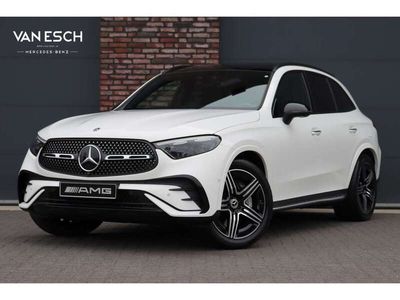 Wit, metallic lak Gebruikt 2023 Mercedes GLC300 AMG line SUV | € 72.500 (Duur)