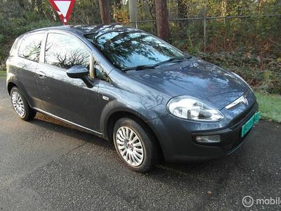 Blauw Occasion 2010 Fiat Punto Evo Active Hatchback | € 2.650 (Eerlijke prijs)