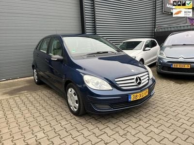 Mercedes B200