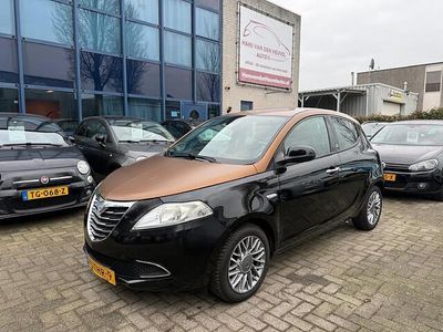 Zwart Gebruikt 2012 Lancia Ypsilon Gold Hatchback | € 3.949