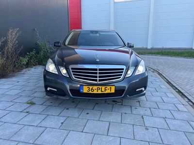 Mercedes E200