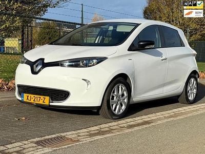 Wit Gebruikt 2019 Renault Zoe LIMITED Hatchback | € 8.495 (Eerlijke prijs)