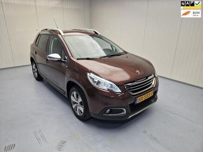 tweedehands Peugeot 2008 1.2 PureTech Style Navi Airco Cruise Control Pdc A