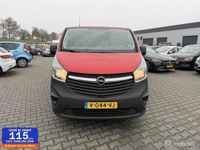 Occasion Opel Vivaro Innovation 95 PK (69 kW) 2019 Rood MPV