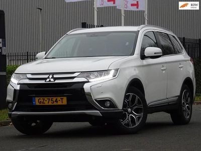 Wit Gebruikt 2015 Mitsubishi Outlander Edition SUV | € 19.999 (Iets duurder)