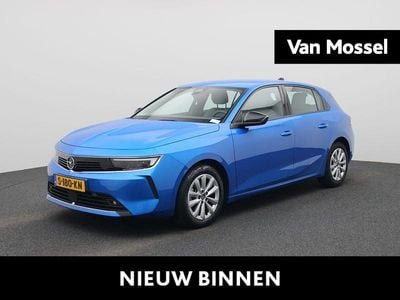 Blauw Gebruikt 2023 Opel Astra Hatchback | € 18.400 (Super prijs)