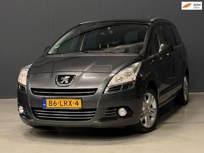 Grijs (metallic) Occasion 2010 Peugeot 5008 MPV | € 2.350 (Eerlijke prijs)