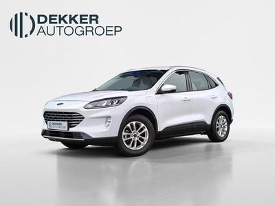Wit Occasion 2022 Ford Kuga Titanium SUV | € 24.945 (Goede deal)