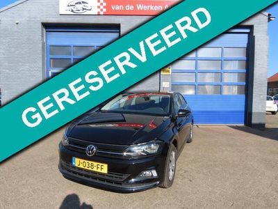 Zwart Gebruikt 2020 VW Polo Comfortline Hatchback | € 9.887 (Goede deal)