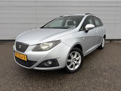 Grijs (metallic) Occasion 2011 Seat Ibiza ST Copa Stationwagen | € 2.245 (Eerlijke prijs)