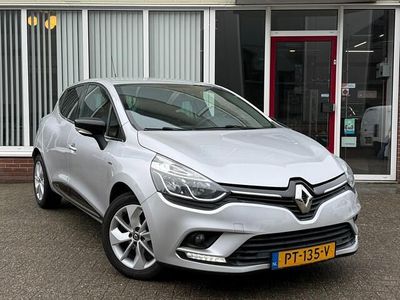 Occasion Renault Clio IV LIMITED 90 PK (66 kW) 2017 Grijs Hatchback