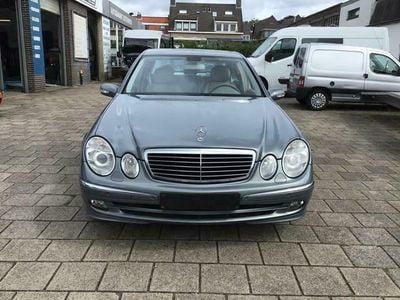 Mercedes E280