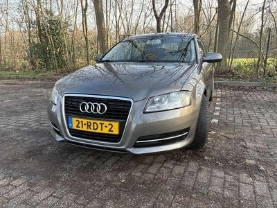 Bruin Occasion 2011 Audi A3 Attraction Hatchback | € 6.750 (Eerlijke prijs)