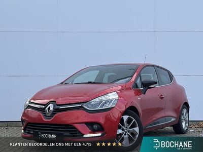 Rood Occasion 2018 Renault Clio IV LIMITED Hatchback | € 9.145 (Eerlijke prijs)