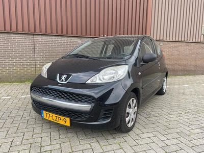 tweedehands Peugeot 107 1.0-12V XS 3drs APK NAP Nieuwstaat