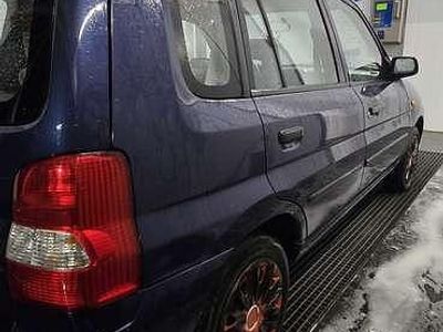 Blauw Gebruikt 2000 Mazda Demio Touring Hatchback | € 999