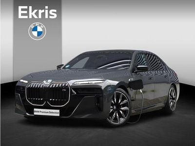 Grijs Gebruikt 2025 BMW M760e M Sport Sedan | € 144.900
