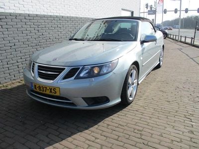 Zilver (metallic) Gebruikt 2012 Saab 9-3 Cabriolet Aero Cabriolet | € 22.950