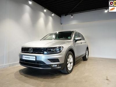 Grijs Occasion 2018 VW Tiguan Highline SUV | € 22.995 (Super prijs)