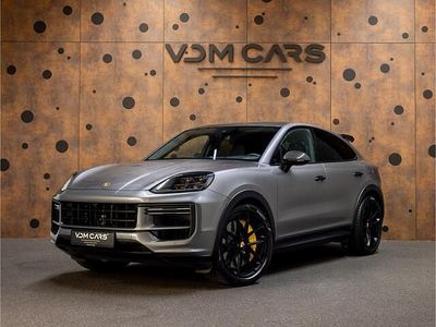 Grijs Gebruikt 2024 Porsche Cayenne Turbo E-Hybrid SUV | € 209.900 (Duur)