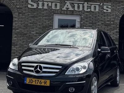 Occasion Mercedes B180 Business 116 PK (85 kW) 2011 Zwart MPV