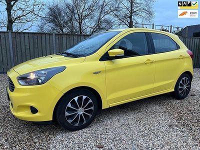 Geel Gebruikt 2016 Ford Ka Plus Trend Hatchback | € 5.950 (Eerlijke prijs)