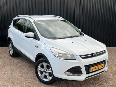 Wit Gebruikt 2013 Ford Kuga Titanium SUV | € 9.950 (Eerlijke prijs)