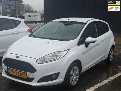 Wit Occasion 2017 Ford Fiesta Style Hatchback | € 6.495 (Eerlijke prijs)