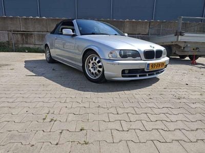 BMW 323 Cabriolet