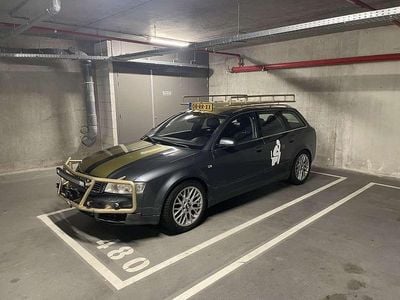 Grijs Occasion 2002 Audi 80 Exclusive Stationwagen | € 1.300