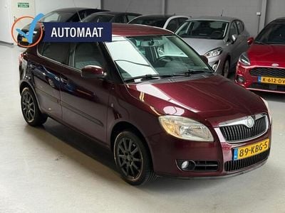 Rood Gebruikt 2009 Skoda Fabia Tour Hatchback | € 6.000 (Eerlijke prijs)