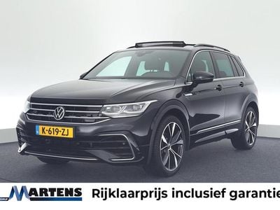 Zwart Gebruikt 2020 VW Tiguan R-line SUV | € 34.949 (Iets duurder)
