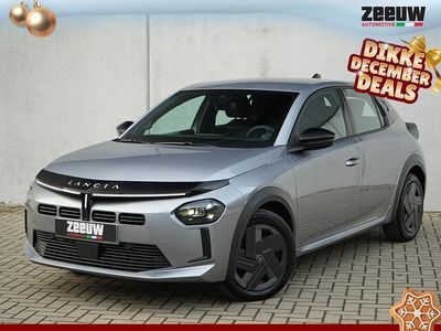 Grijs Nieuw 2025 Lancia Ypsilon Hatchback | € 27.450 (Super prijs)