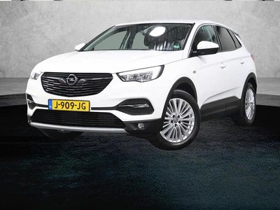 Wit Occasion 2020 Opel Grandland X Innovation SUV | € 17.895 (Eerlijke prijs)