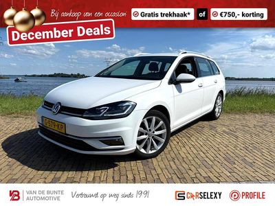 Wit Gebruikt 2019 VW Golf VII Highline Stationwagen | € 16.650 (Eerlijke prijs)