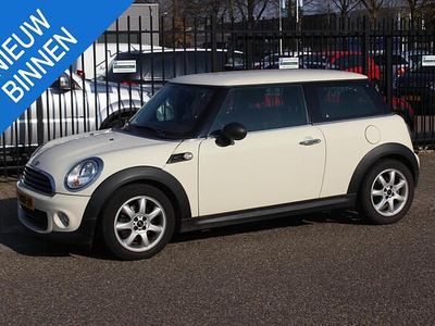 Wit Occasion 2013 Mini ONE Business Hatchback | € 5.950 (Eerlijke prijs)