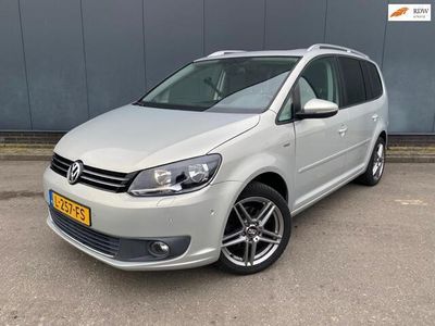 tweedehands VW Touran 1.2 TSI Comfortline BlueMotion-Panorama-Stoelverwarming-Clima!