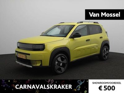 Nieuw Fiat Grande Panda La Prima 83 kW (113 PK) 2025 Geel Hatchback