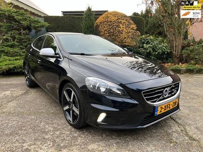 tweedehands Volvo V40 2.0 D4 R-Design, Navi, ECC, PDC, NAP, Zeer nette auto!